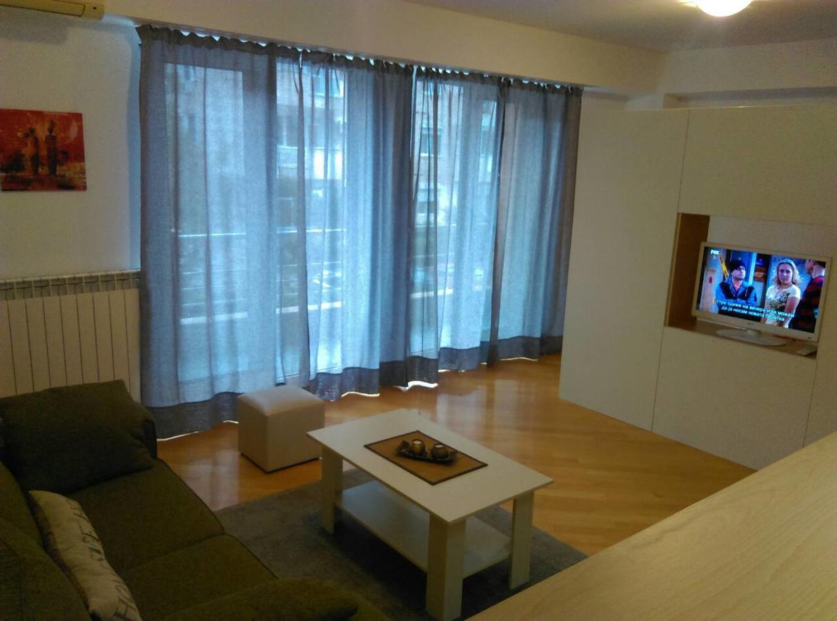 Exclusive Budget Apartments Skopje Rum bild